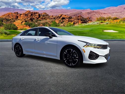 2024 Kia K5 GT-Line