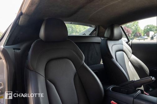 Gray 2010 Audi R8 5.2 quattro