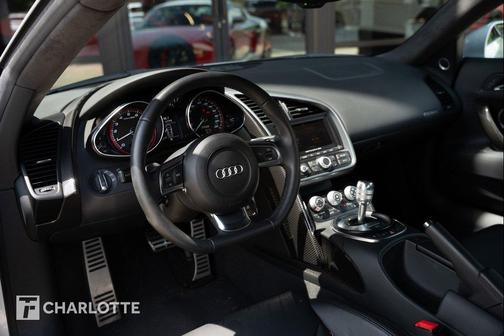 Gray 2010 Audi R8 5.2 quattro