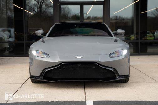 2020 Aston Martin Vantage Base