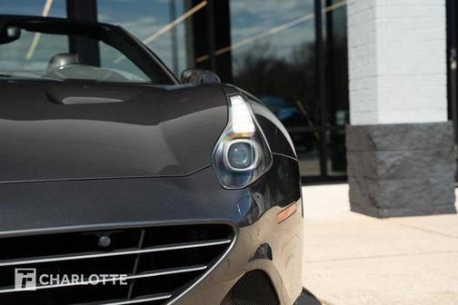 2016 Ferrari California T