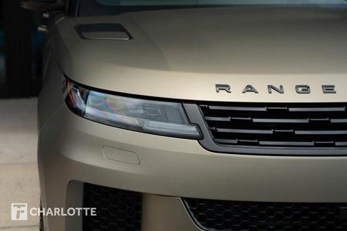 2024 Land Rover Range Rover Sport SV Edition One Carbon Bronze