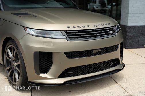 2024 Land Rover Range Rover Sport SV Edition One Carbon Bronze