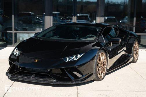 2019 Lamborghini Huracan Performante
