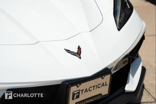 Arctic White 2026 Chevrolet Corvette Stingray w/2LT