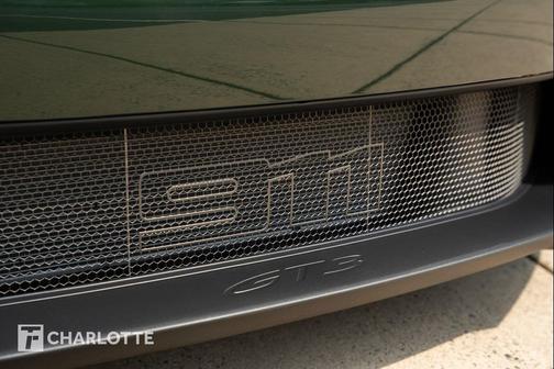 Oak Green Metallic Neo 2026 Porsche 911 GT3