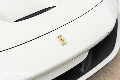 2022 Ferrari F8 Spider Base