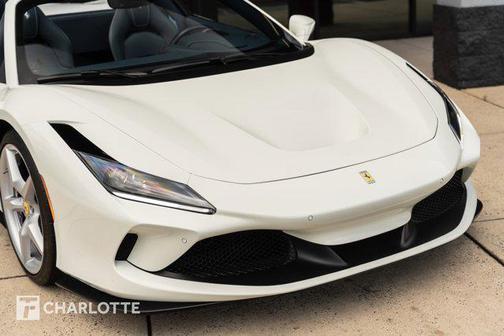 2022 Ferrari F8 Spider Base
