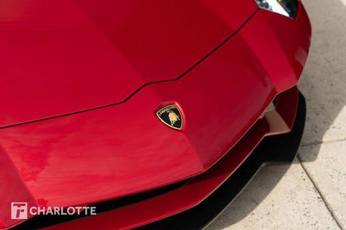 2017 Lamborghini Aventador S