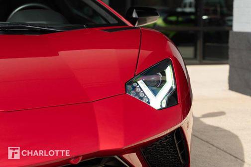 2017 Lamborghini Aventador S