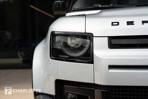 2023 Land Rover Defender 90 X-Dynamic SE