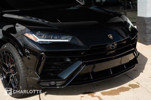 2024 Lamborghini Urus S