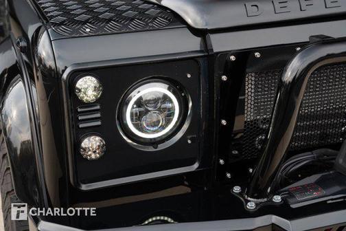 1987 Land Rover Defender Custom