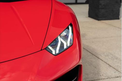 Rosso Mars Metallic 2016 Lamborghini Huracan LP580-2