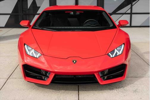 Rosso Mars Metallic 2016 Lamborghini Huracan LP580-2