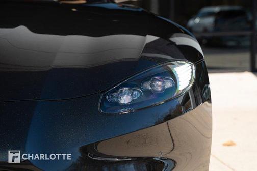 2023 Aston Martin Vantage Roadster