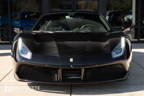 2017 Ferrari 488 GTB Base