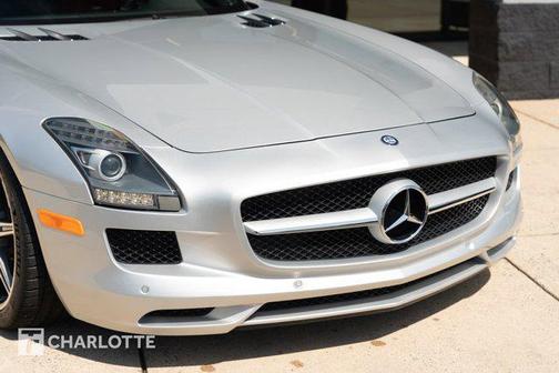 2011 Mercedes-Benz SLS AMG Base