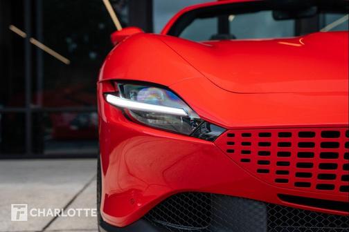 Rosso Scuderia 2024 Ferrari Roma Spider Base