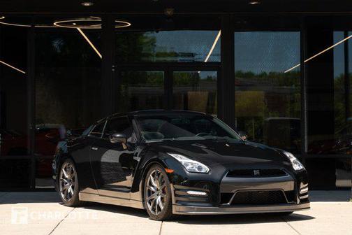 Jet Black Pearl 2015 Nissan GT-R Premium