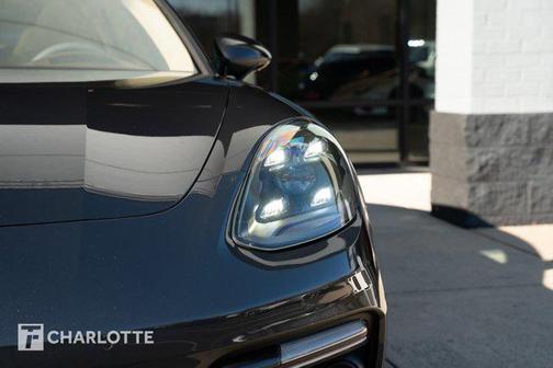 2023 Porsche Panamera GTS