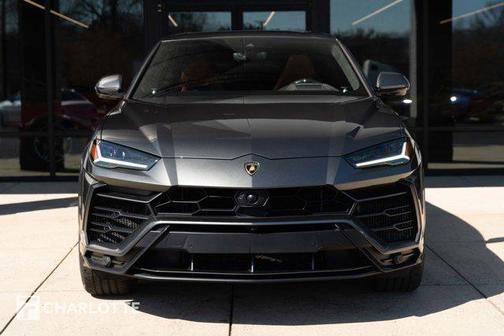 2019 Lamborghini Urus Base