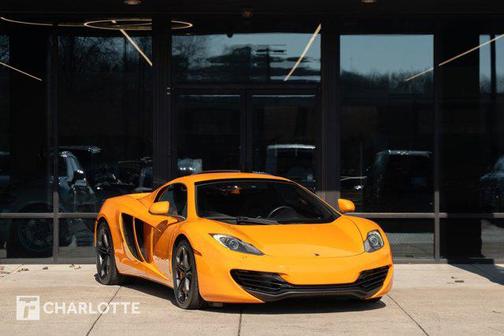 2014 McLaren MP4-12C Base