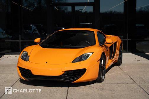 2014 McLaren MP4-12C Base