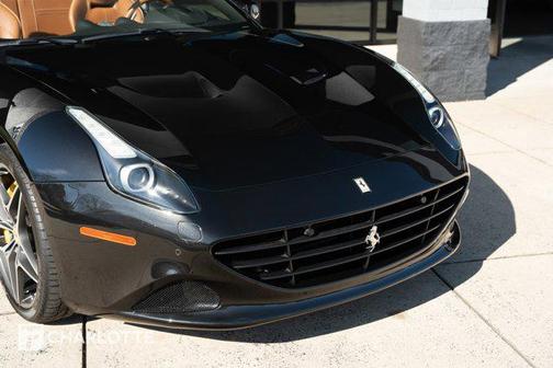 2016 Ferrari California T