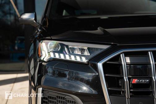2023 Audi SQ7 4.0T Premium Plus