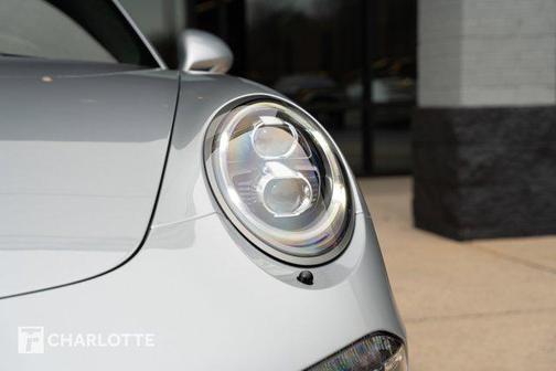 2015 Porsche 911 Carrera GTS