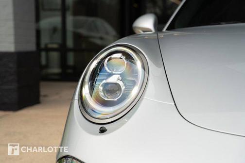 2015 Porsche 911 Carrera GTS