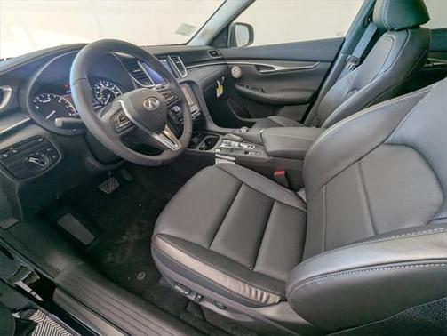 2025 INFINITI QX50 Luxe AWD