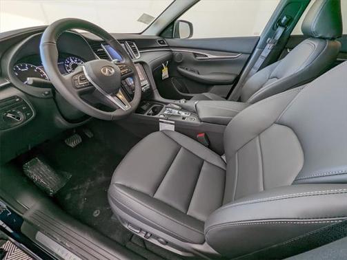 2025 INFINITI QX50 Pure AWD