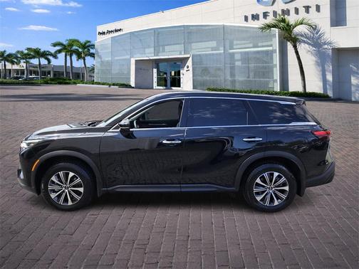 2023 INFINITI QX60 Pure
