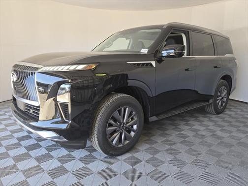 2025 INFINITI QX80 PURE