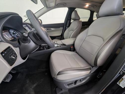 2025 INFINITI QX50 Luxe AWD