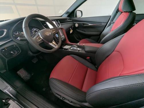 2025 INFINITI QX50 Sport AWD