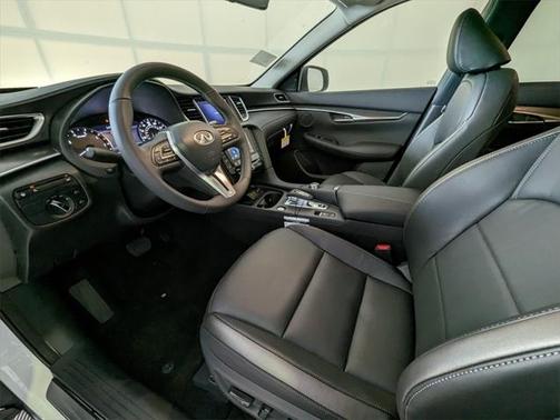 2025 INFINITI QX50 Luxe AWD