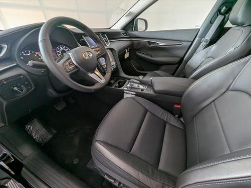 2025 INFINITI QX50 Luxe AWD