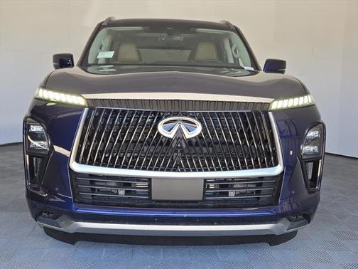 2025 INFINITI QX80 Luxe