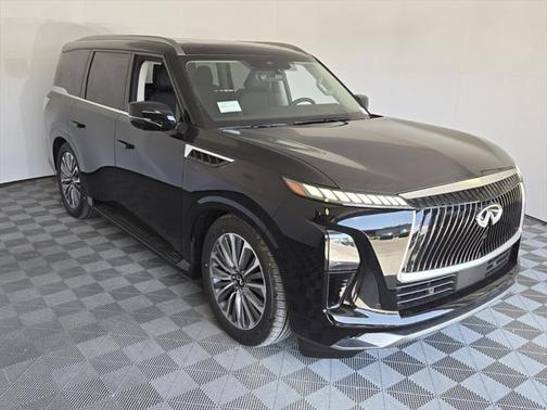 2025 INFINITI QX80 Luxe