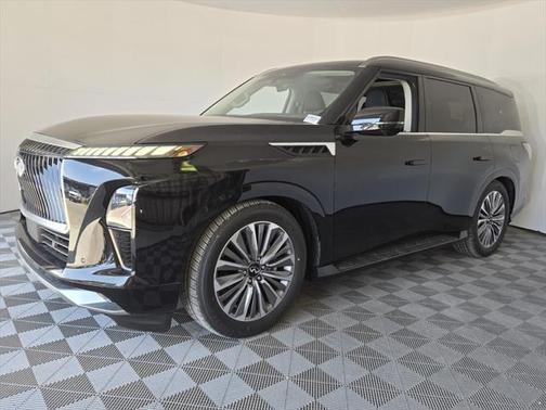 2025 INFINITI QX80 Luxe