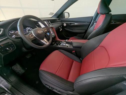 2025 INFINITI QX50 Sport AWD