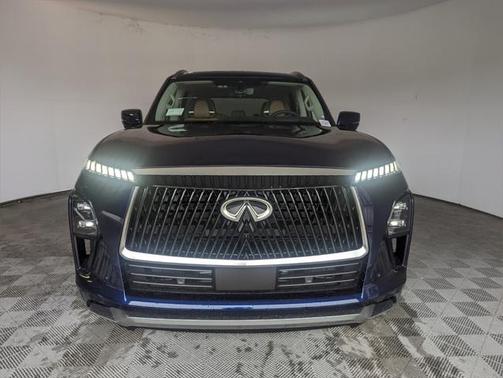 2025 INFINITI QX80 SENSORY AWD