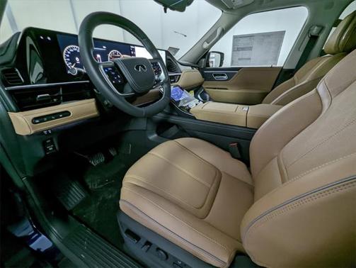 2025 INFINITI QX80 SENSORY AWD