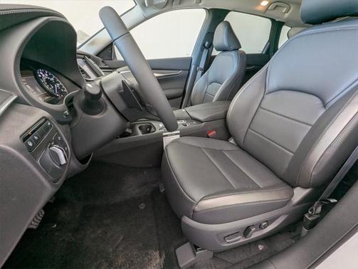 2025 INFINITI QX50 Luxe AWD