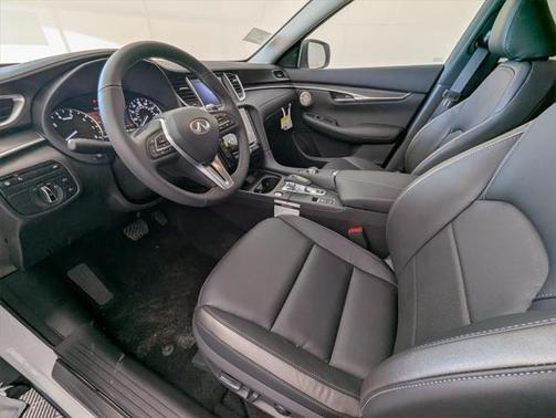 2025 INFINITI QX50 Luxe AWD