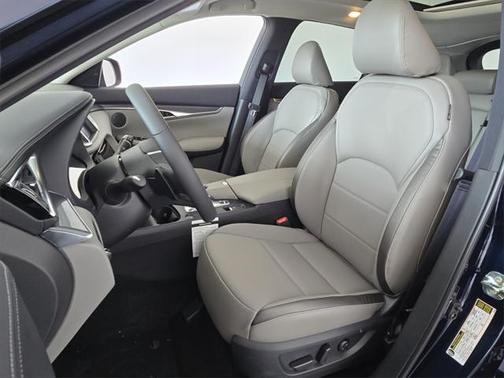 2025 INFINITI QX50 Luxe AWD