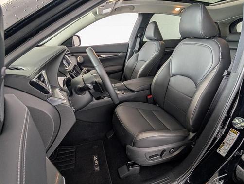2025 INFINITI QX50 Luxe AWD